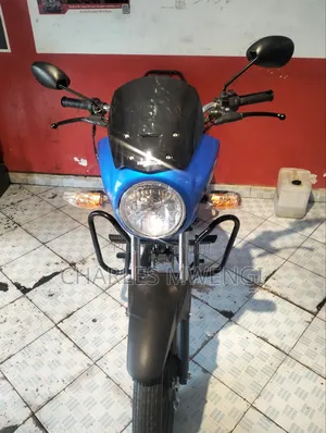 Honda CB 2025 Blue