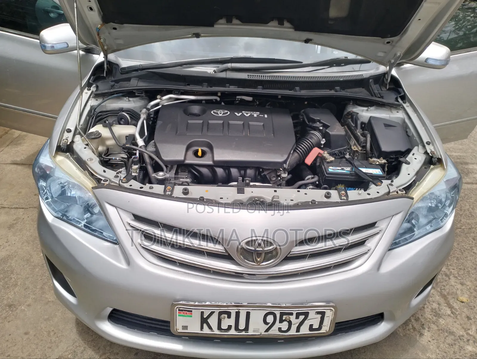 Toyota Corolla 2012 Silver