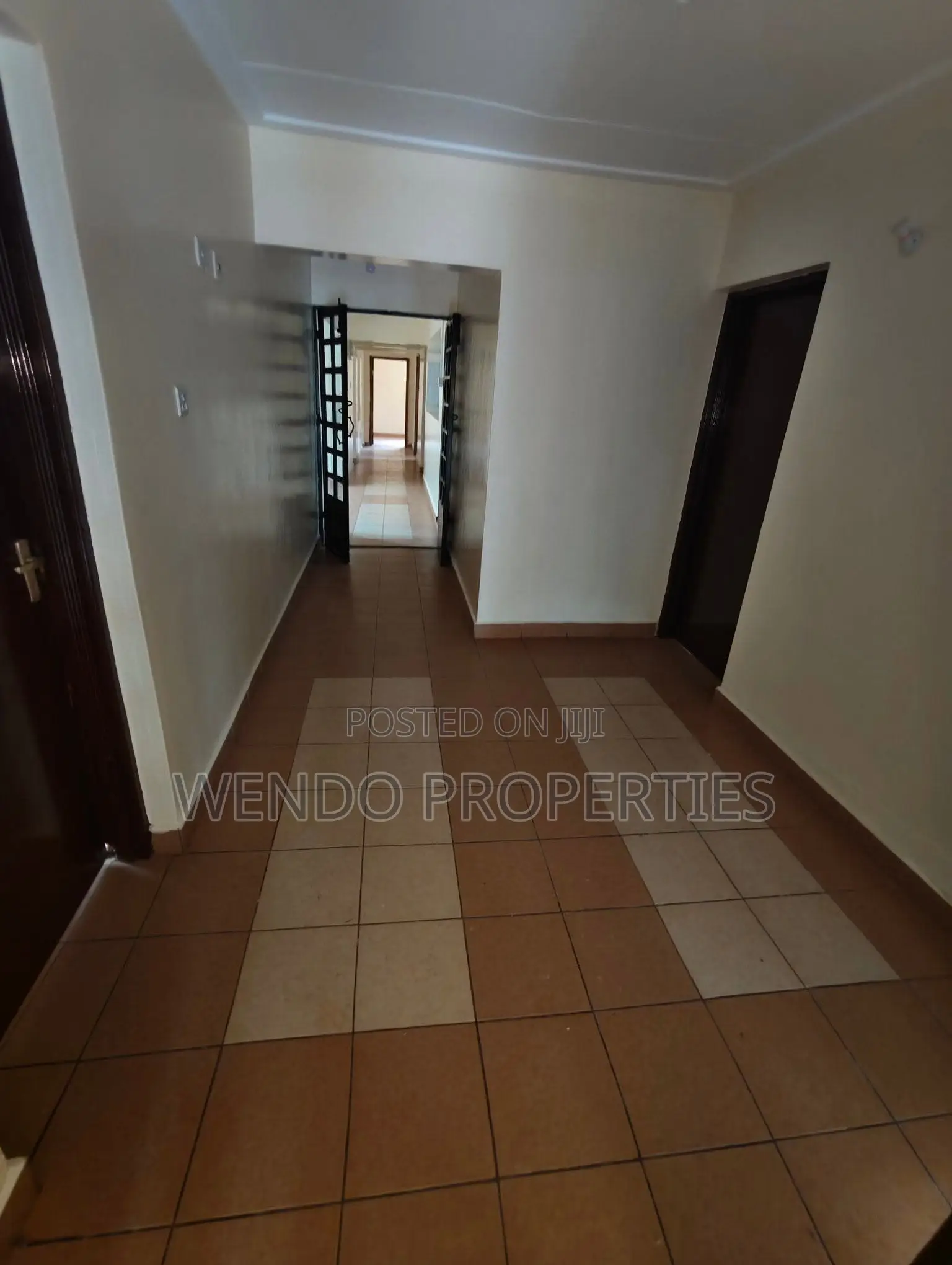 5bdrm Bungalow in Ngong CBD for rent