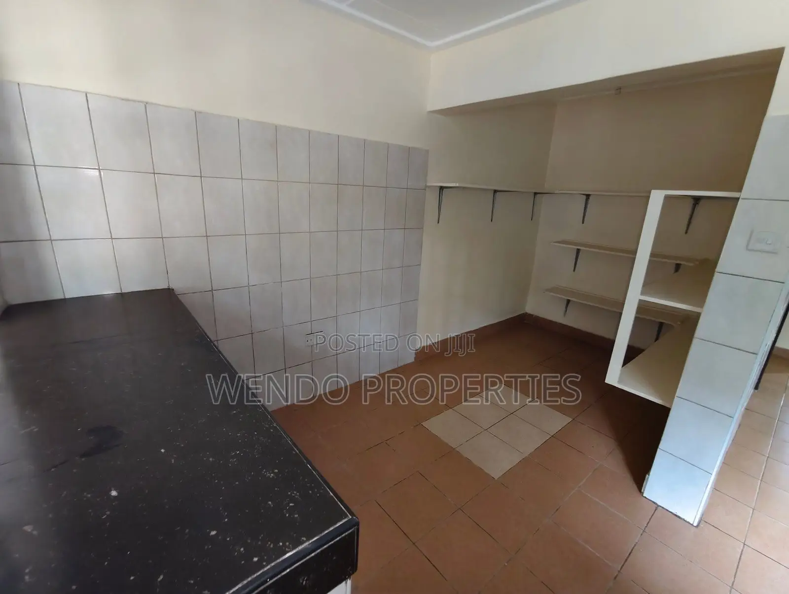 5bdrm Bungalow in Ngong CBD for rent