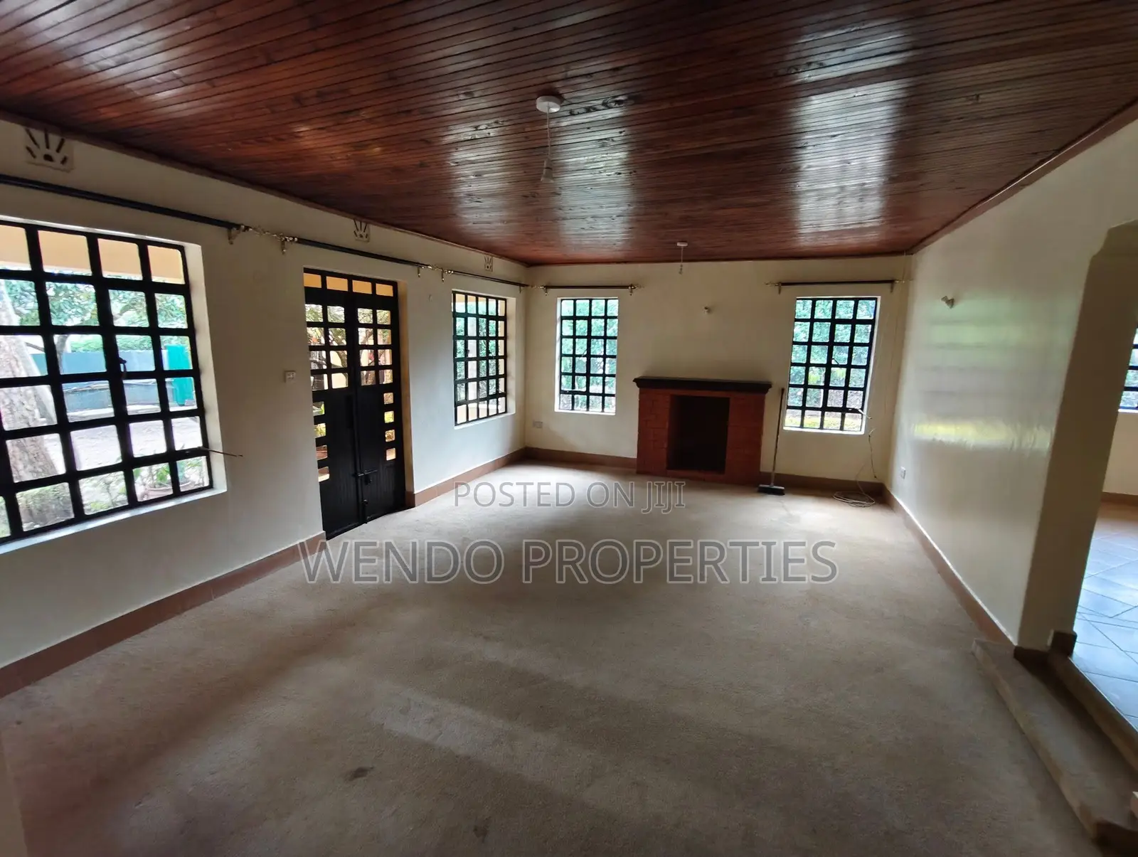 5bdrm Bungalow in Ngong CBD for rent