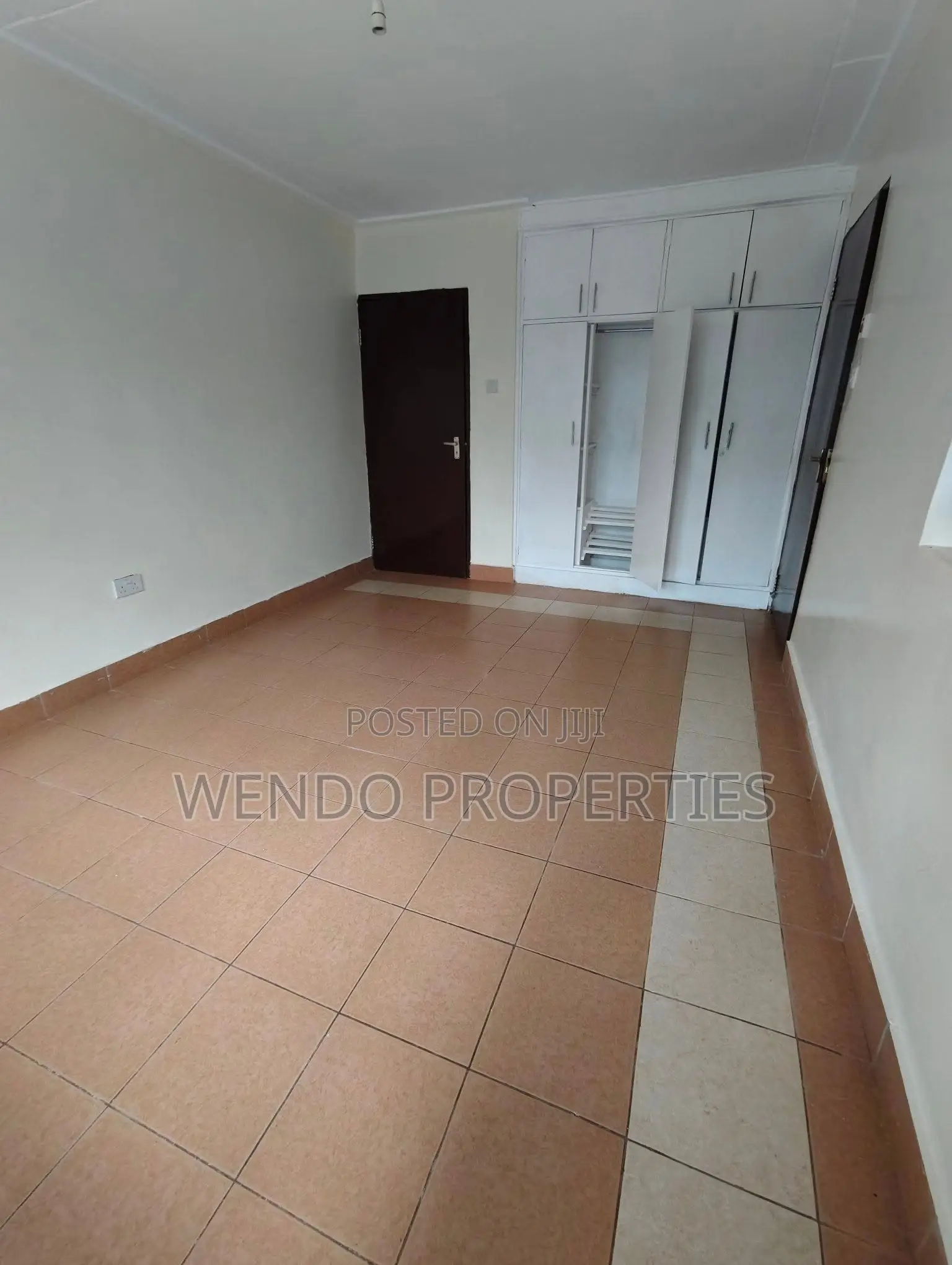 5bdrm Bungalow in Ngong CBD for rent