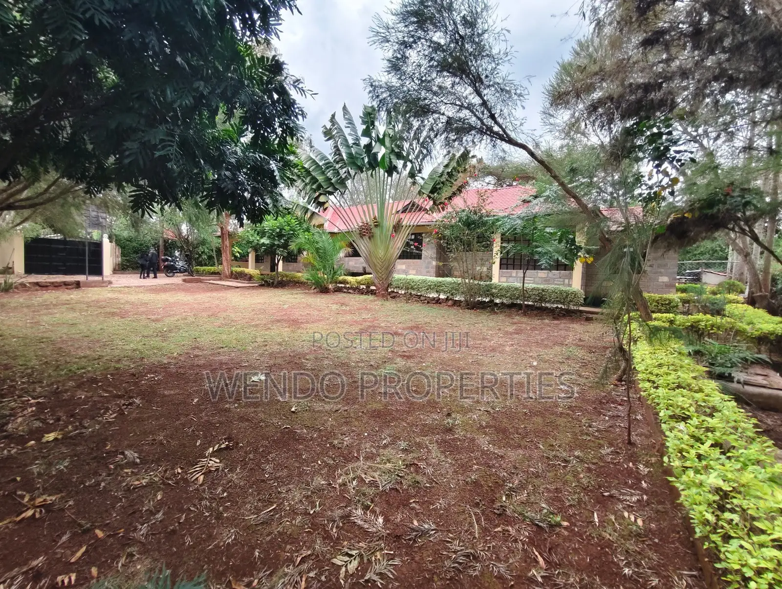 5bdrm Bungalow in Ngong CBD for rent