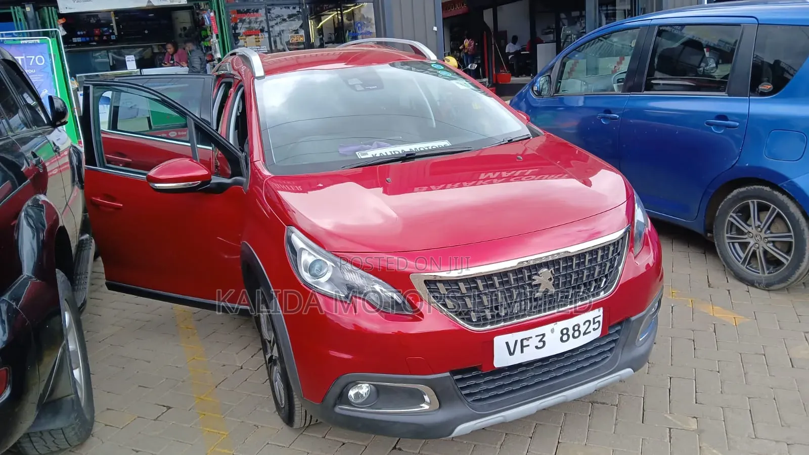 Peugeot 2008 1.2 PureTech (110 Hp) 2019 Red
