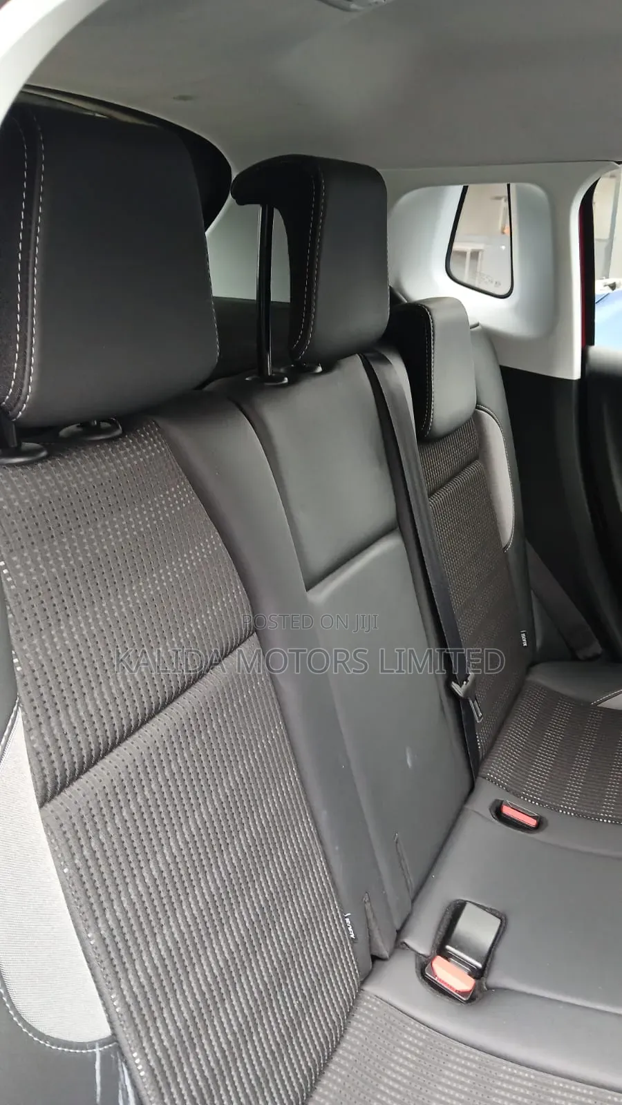 Peugeot 2008 1.2 PureTech (110 Hp) 2019 Red