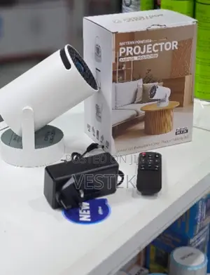 HY300 Battery New Arrival Smart Portable Projector 720 500 Ansi Lumens