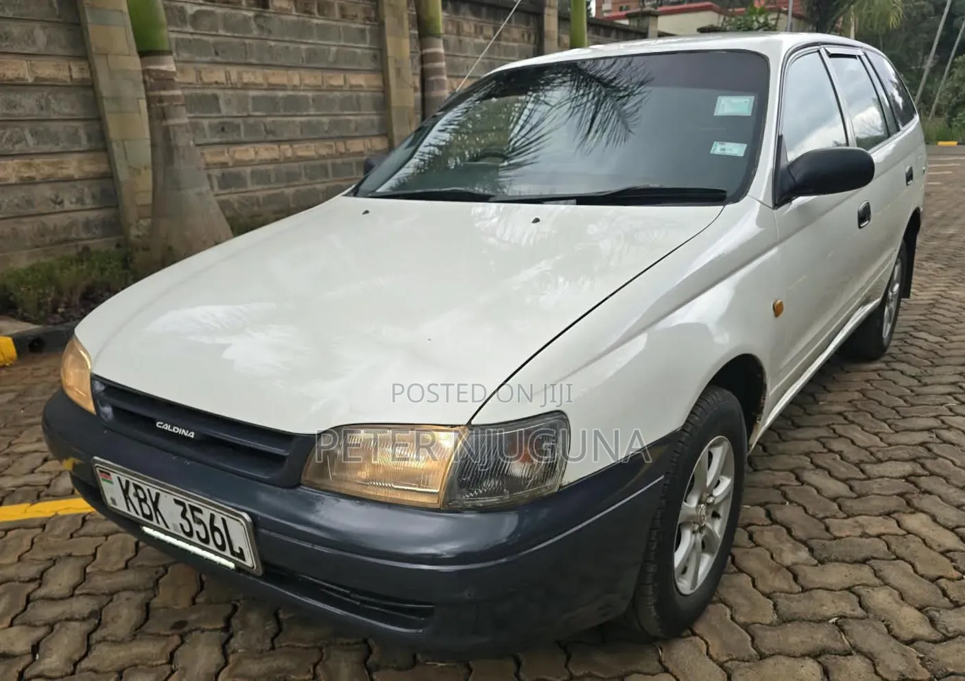 Toyota Caldina 2004 White