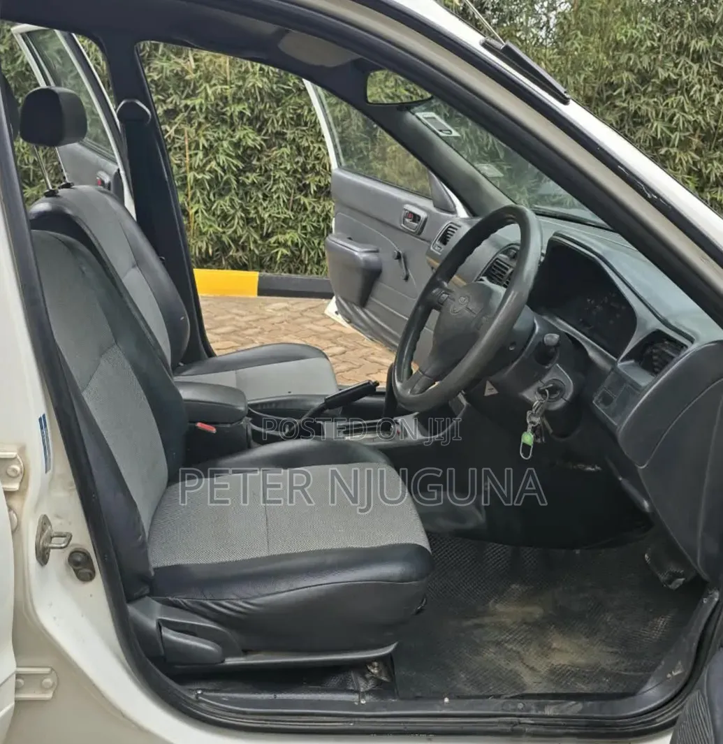 Toyota Caldina 2004 White