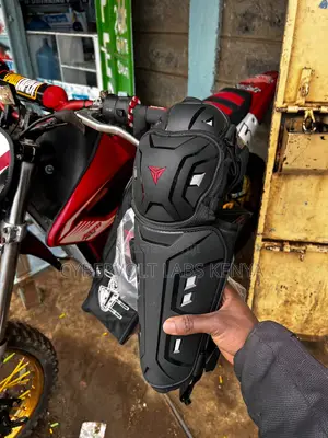 Motorcycle Knee Guards – Protective Riding Gear