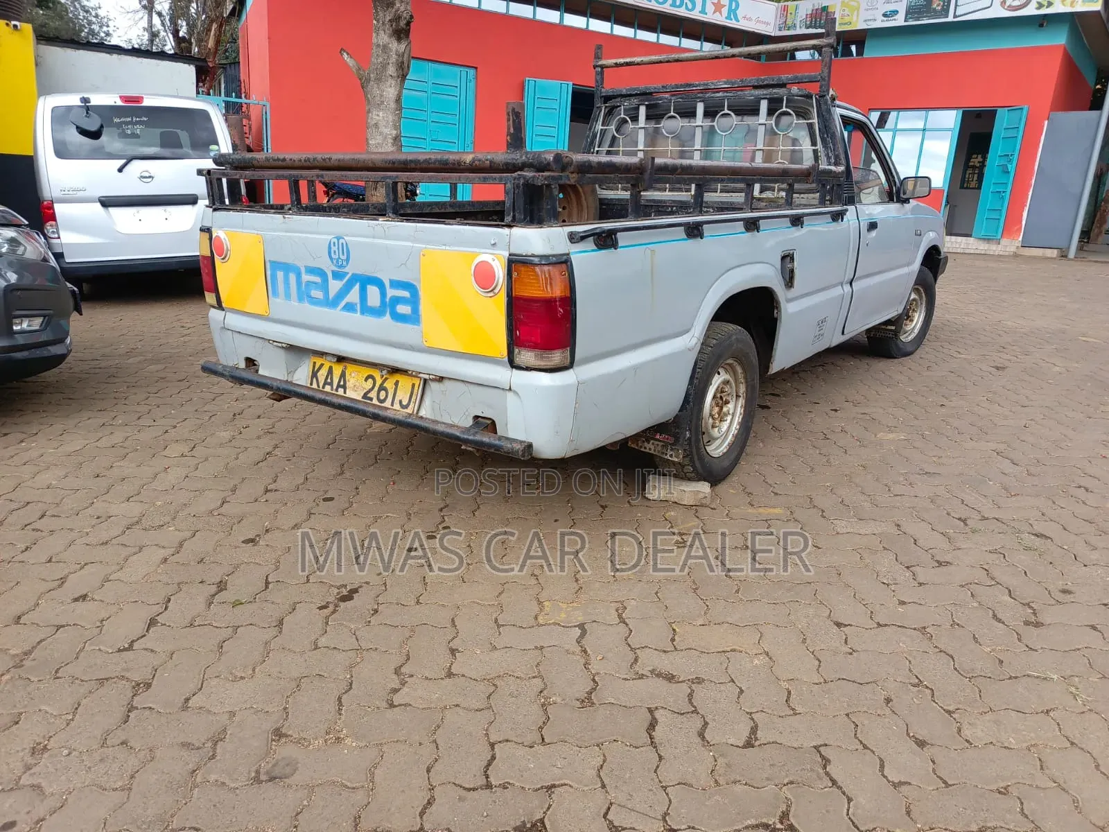 Mazda B-series 1989 Gray