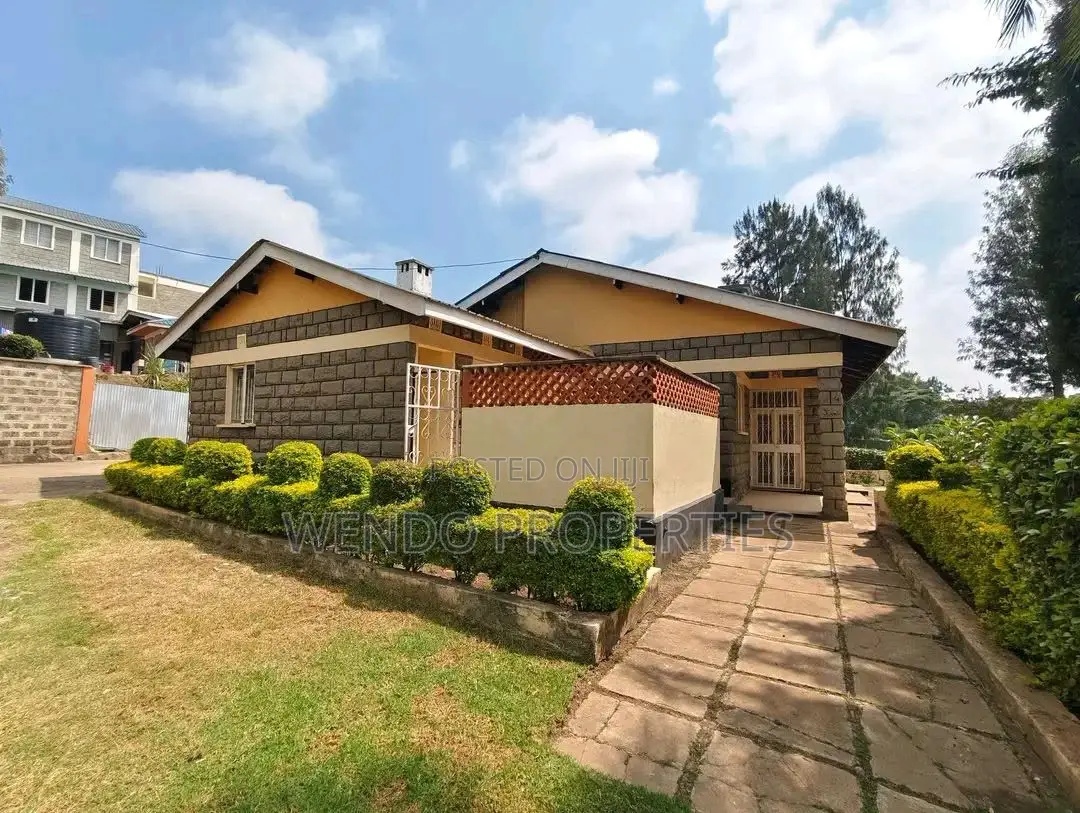 4bdrm Bungalow in Ngong CBD for rent