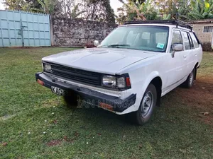 Toyota Corolla 1987 White