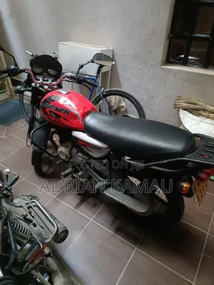 Bajaj Boxer 150 UG 2021 Red
