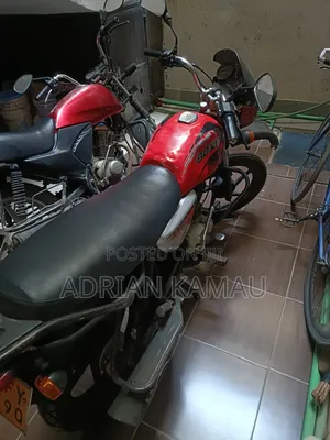 Bajaj Boxer 150 UG 2021 Red