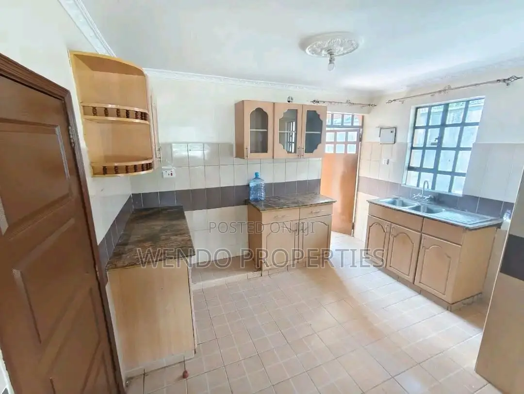 4bdrm Villa in Ol Keri for rent
