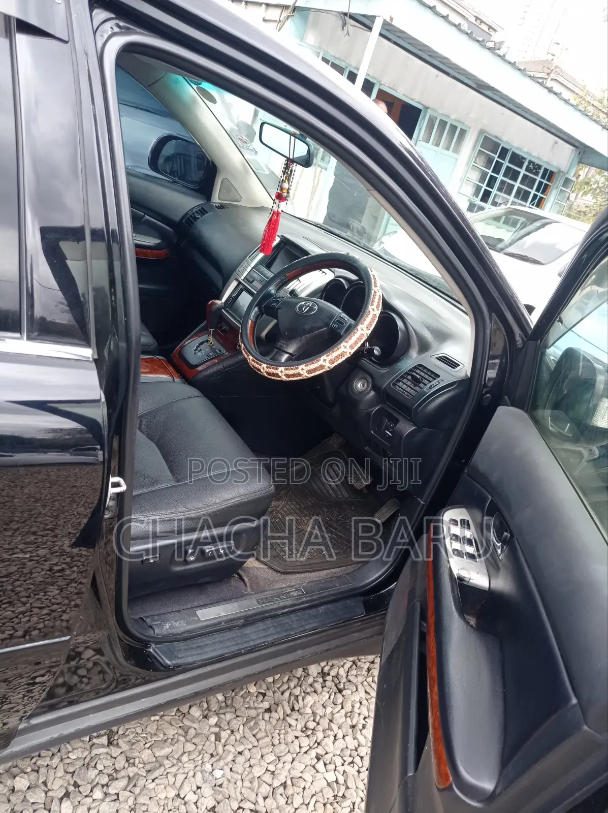 Toyota Harrier 2.4 2012 Black