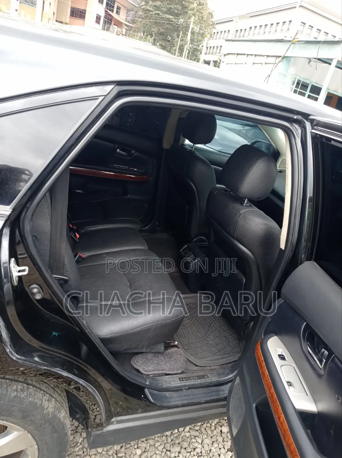 Toyota Harrier 2.4 2012 Black