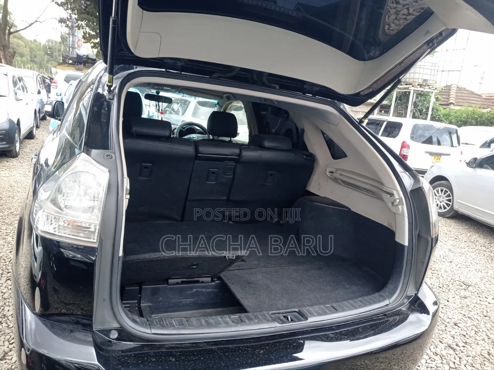 Toyota Harrier 2.4 2012 Black