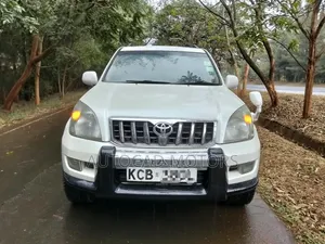 Toyota Land Cruiser Prado 2007 White