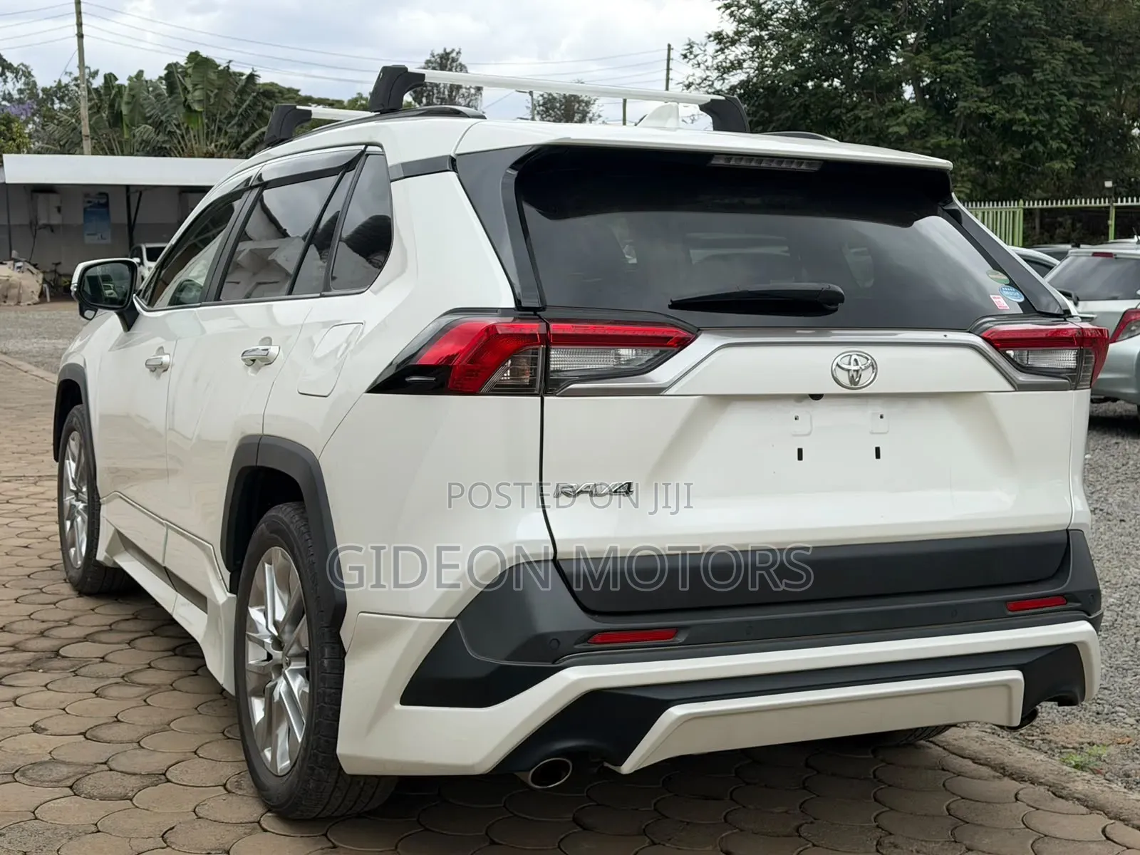 Toyota RAV4 2020 White