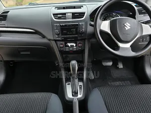 Suzuki Swift 2014 Silver