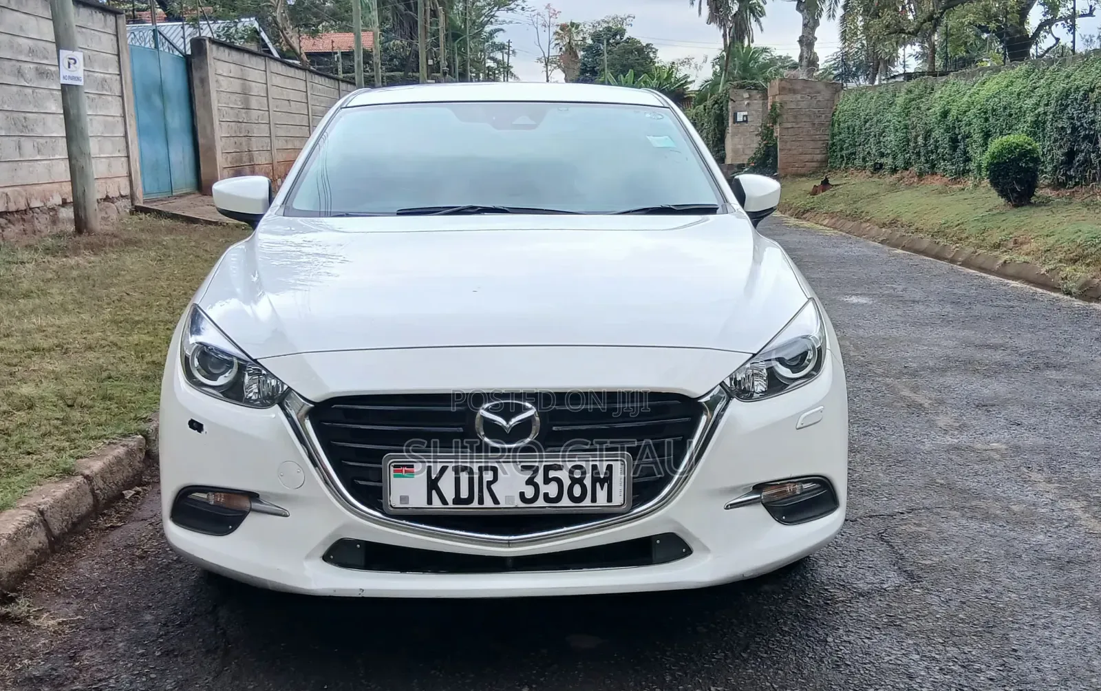 Mazda Axela 2017 White