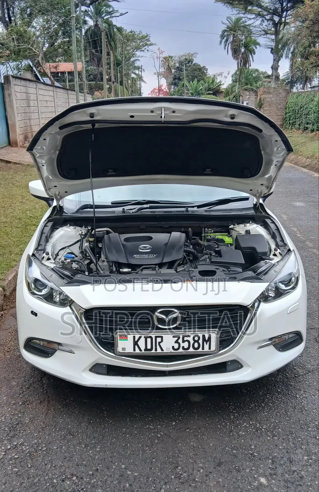 Mazda Axela 2017 White