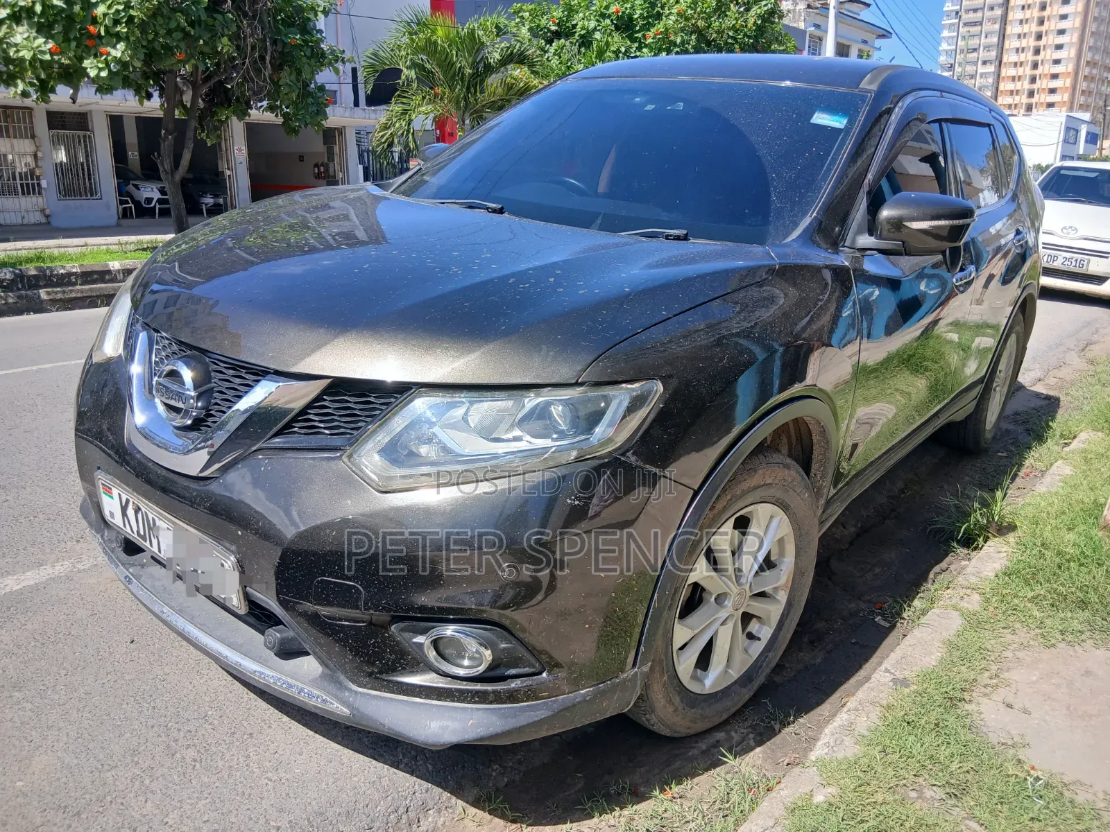 Nissan X-Trail 2015 Gold