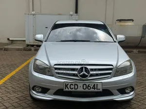 Mercedes-Benz C200 2009 Silver