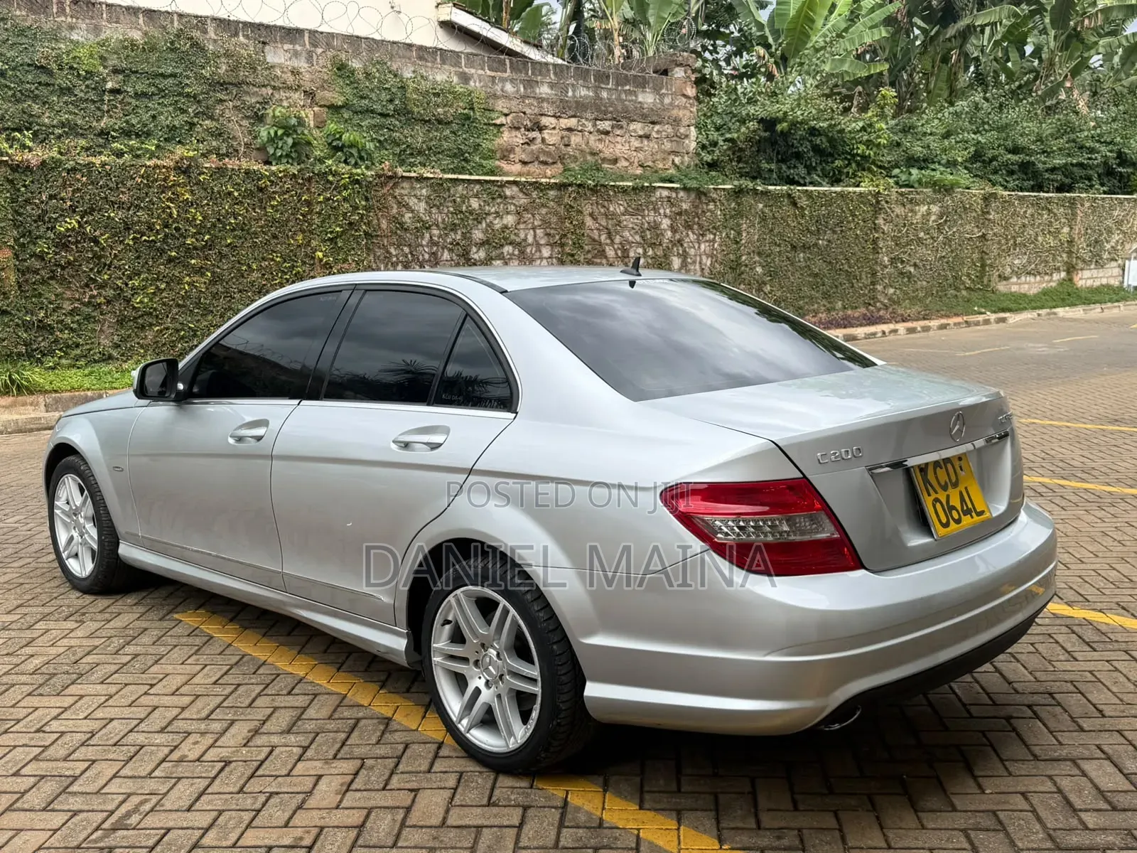 Mercedes-Benz C200 2009 Silver