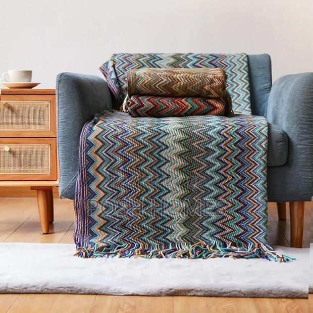Bohemian Knitted Throw Blanket With Tassel* - thumbnail 2