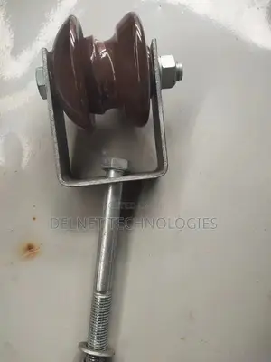 Shackle Insulator