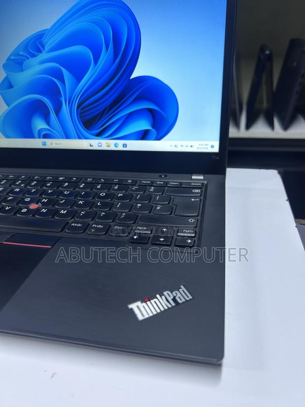 Laptop Lenovo ThinkPad T14 8GB Intel Core i5 SSD 256GB - thumbnail 4