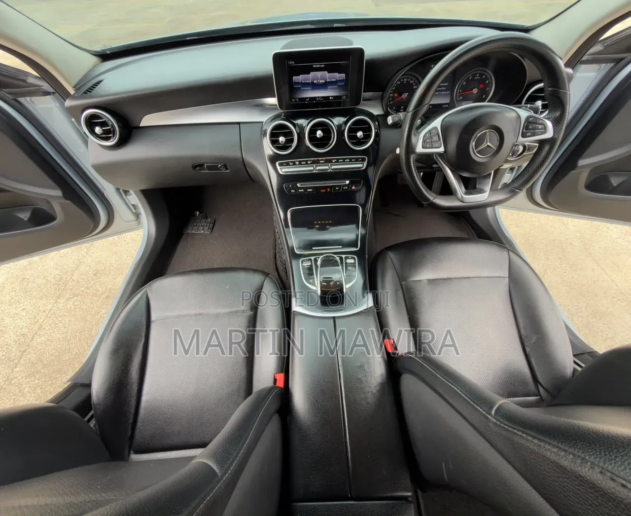 Mercedes-Benz C200 2015 Silver