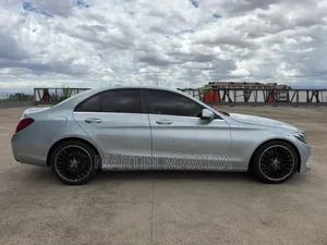 Mercedes-Benz C200 2015 Silver