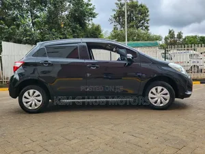 Toyota Vitz 1.0 FWD 5dr 2018 Black