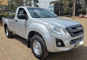 Isuzu D-MAX 2022 Silver