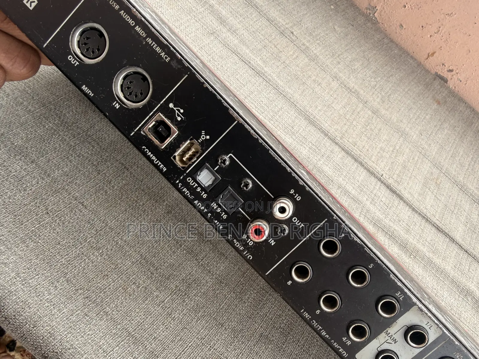Behringer FCA 1616