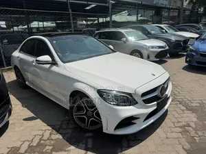 Mercedes-Benz C200 2021 White