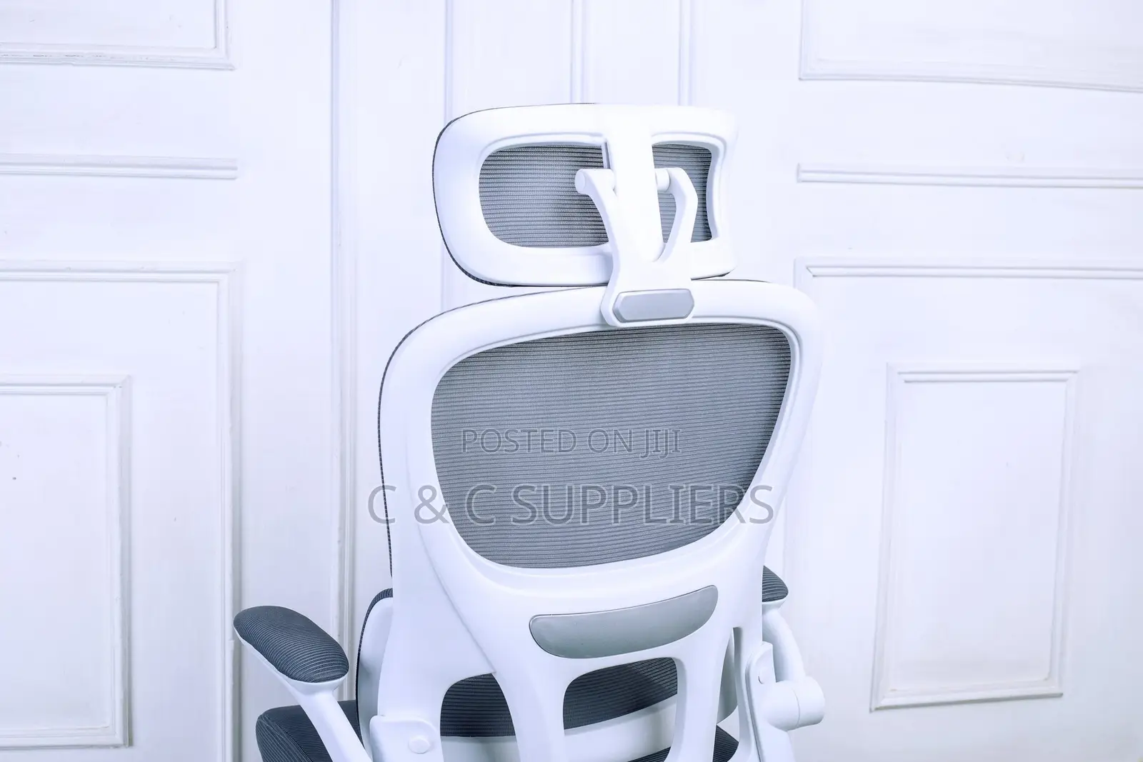 White Modern Mesh Executive Chair.