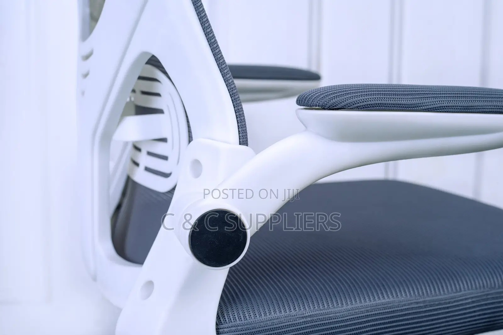 White Modern Mesh Executive Chair.