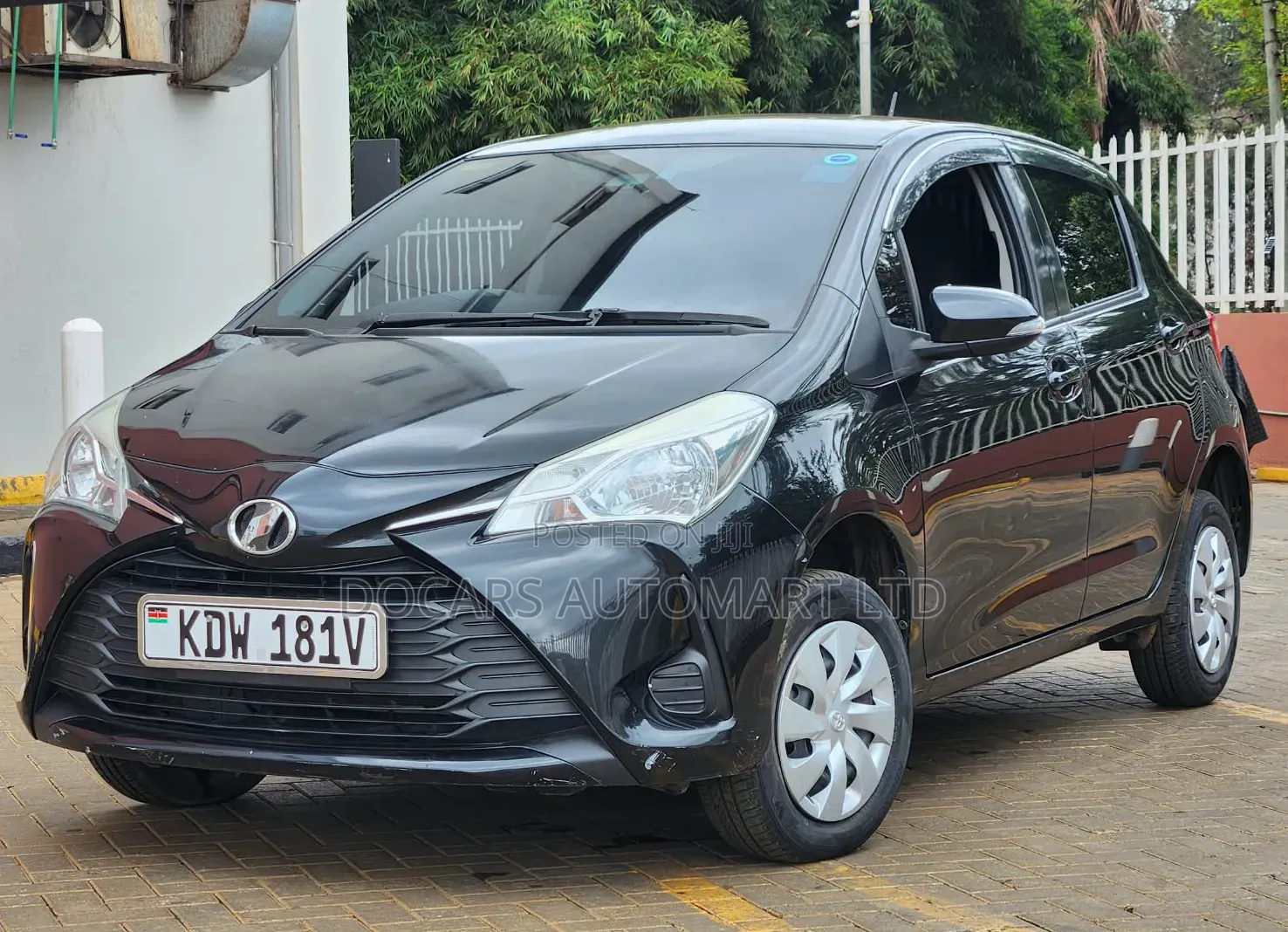Toyota Vitz 2018 Black