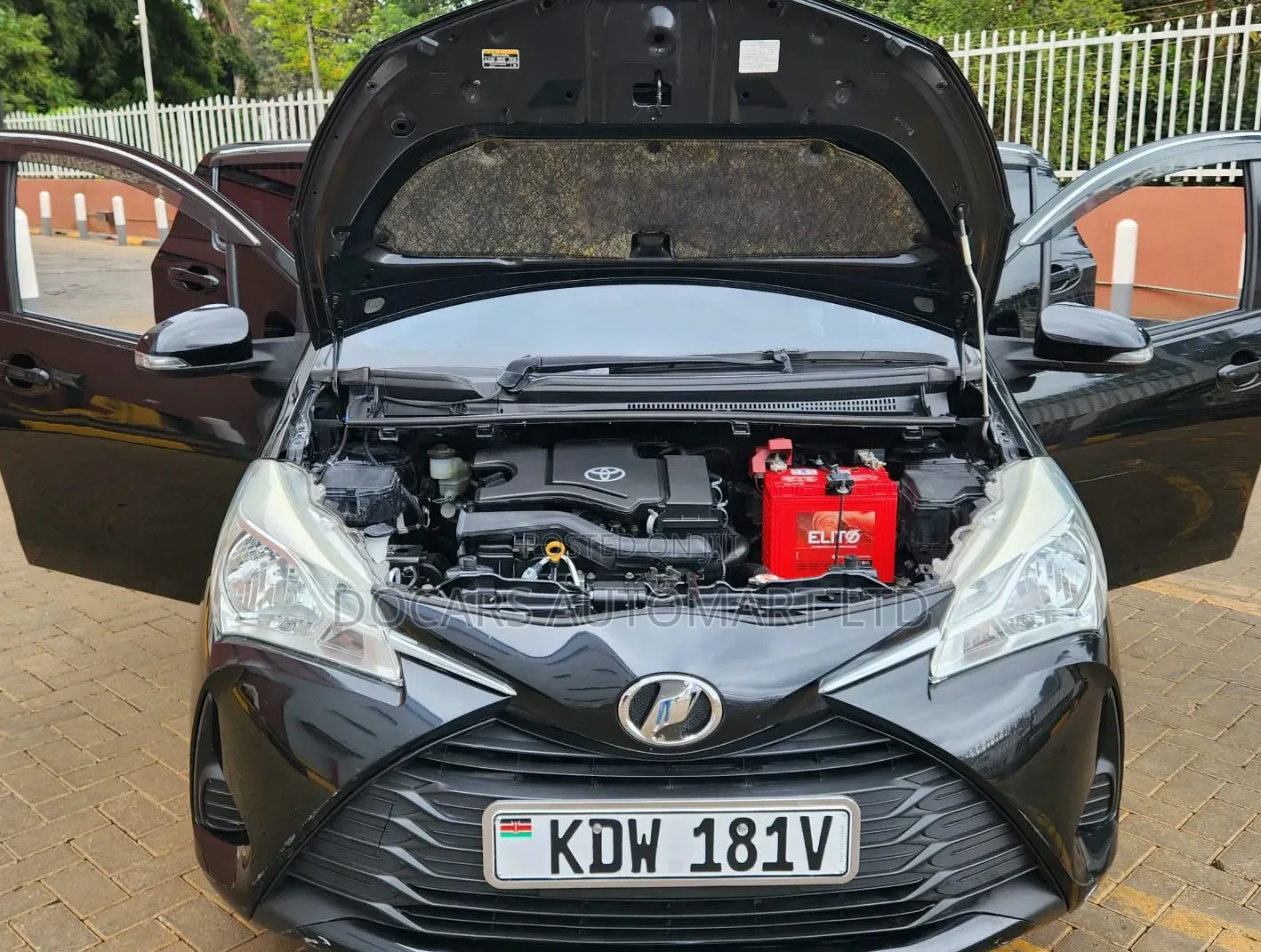Toyota Vitz 2018 Black