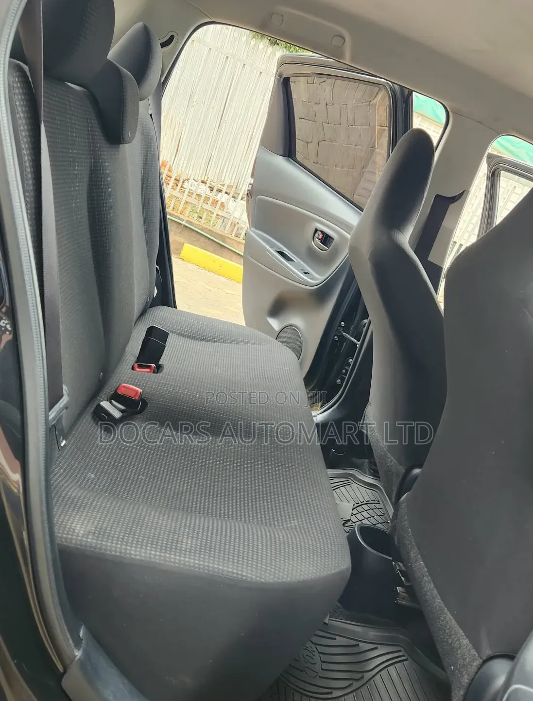 Toyota Vitz 2018 Black