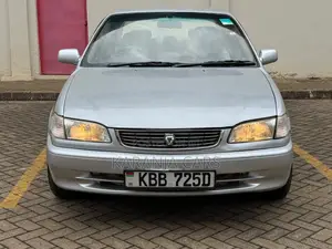 Toyota Corolla 1999 Silver