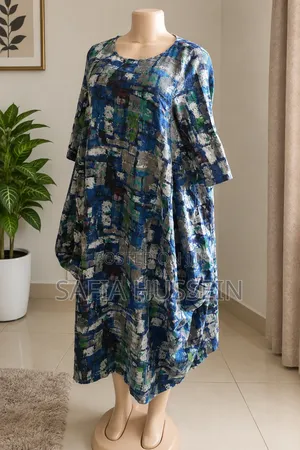 Effortless Comfort Abstract Print Maxi Dress
