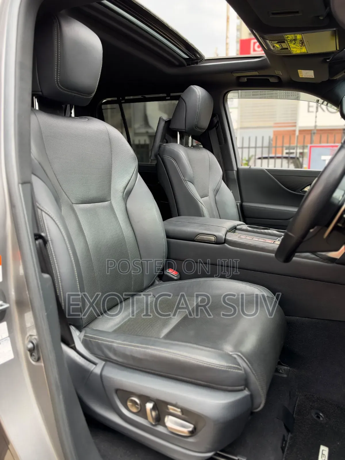 Lexus LX 600 2022 Silver