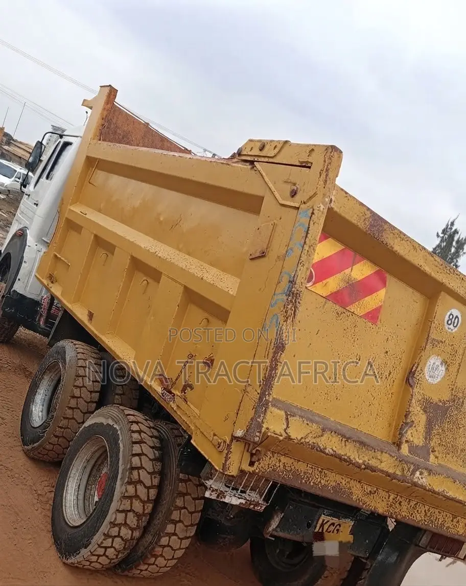 Heavy-Duty Tata