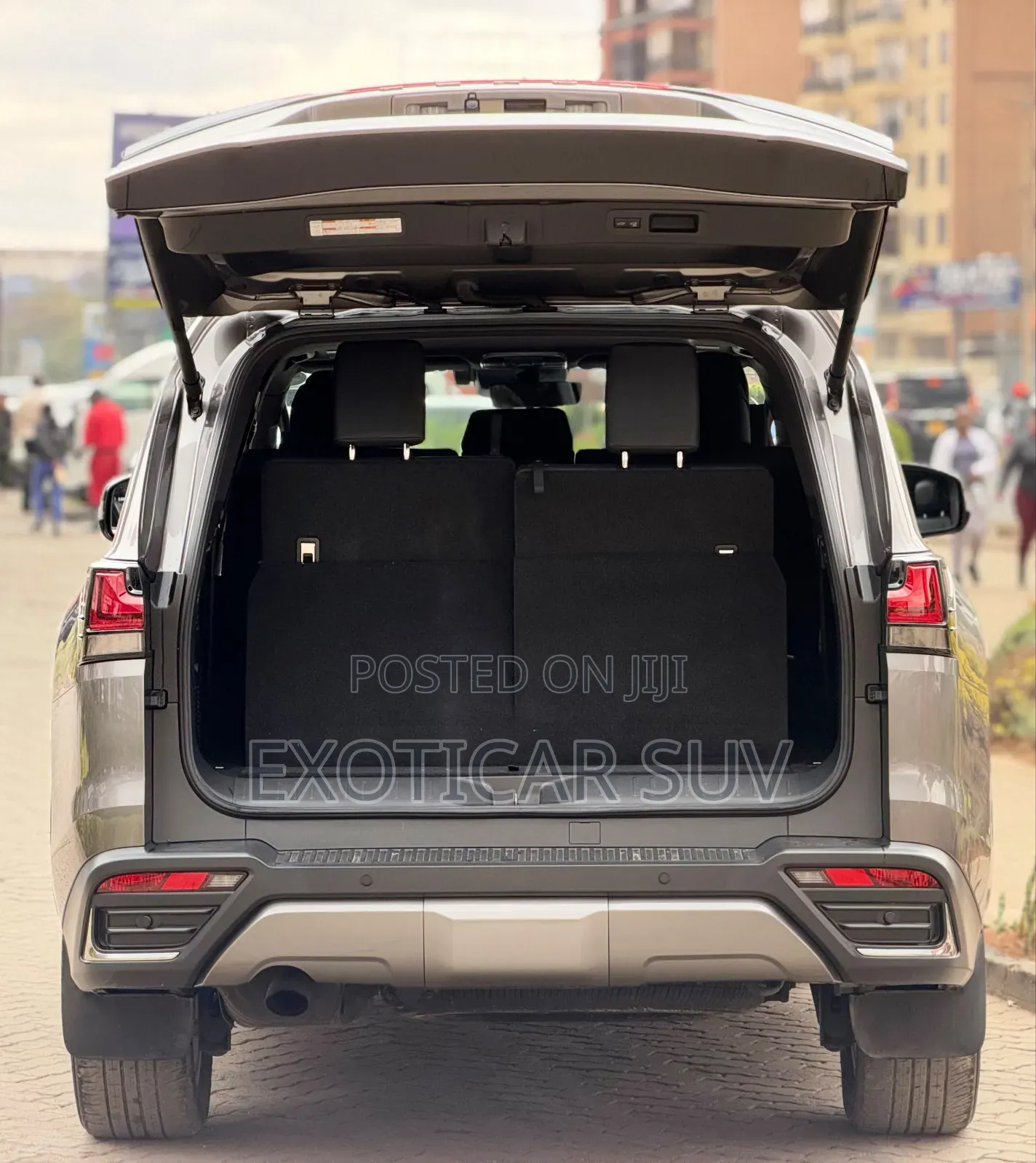 Lexus LX 600 2022 Silver