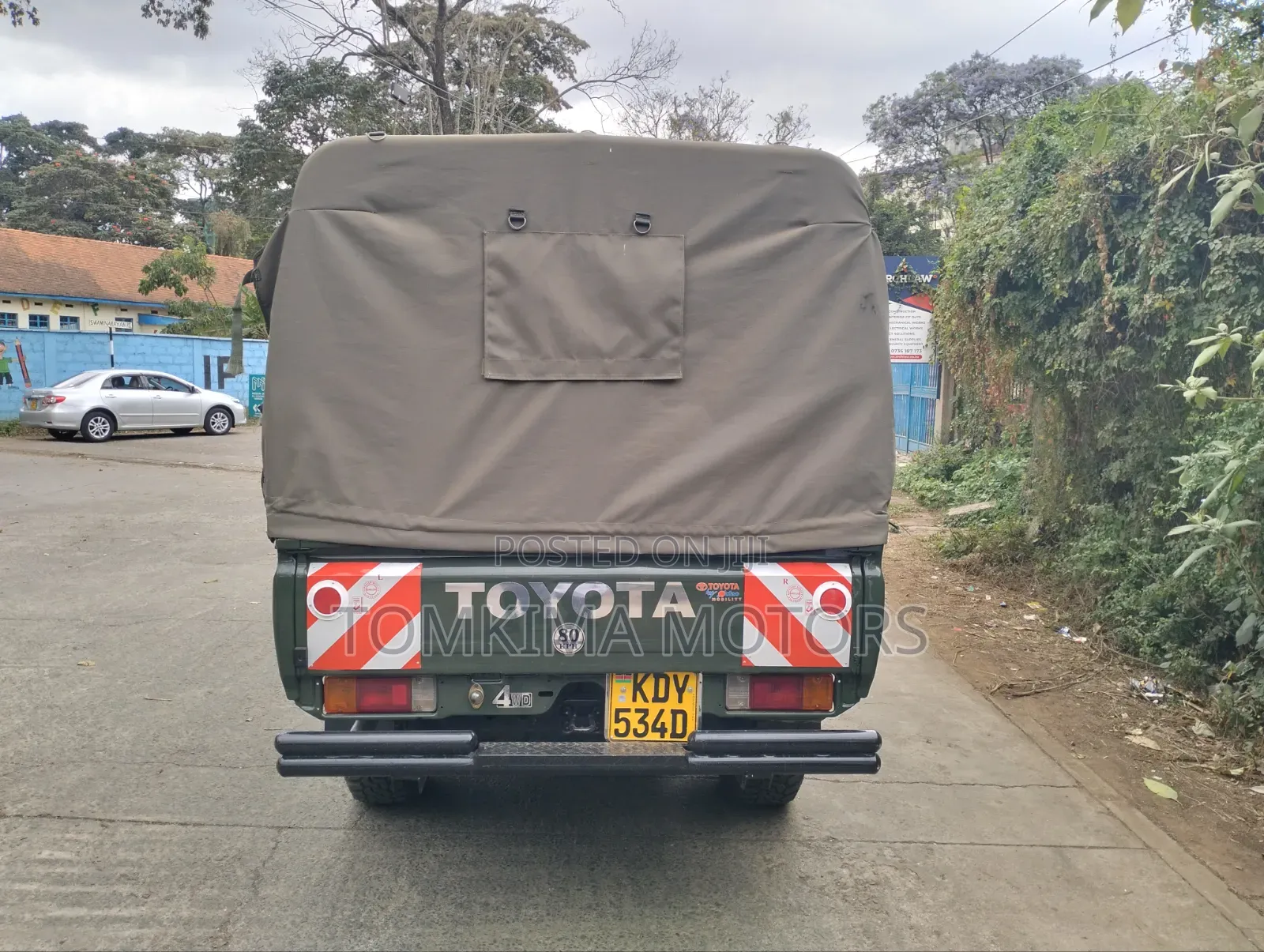Toyota Land Cruiser 2017 Green